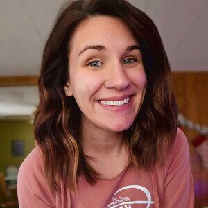 Meet your Posher, Tessa